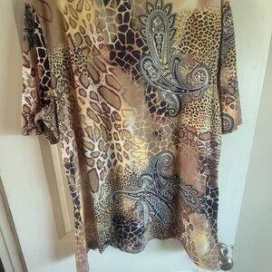 Chico's Animal print v-neck top Size 3